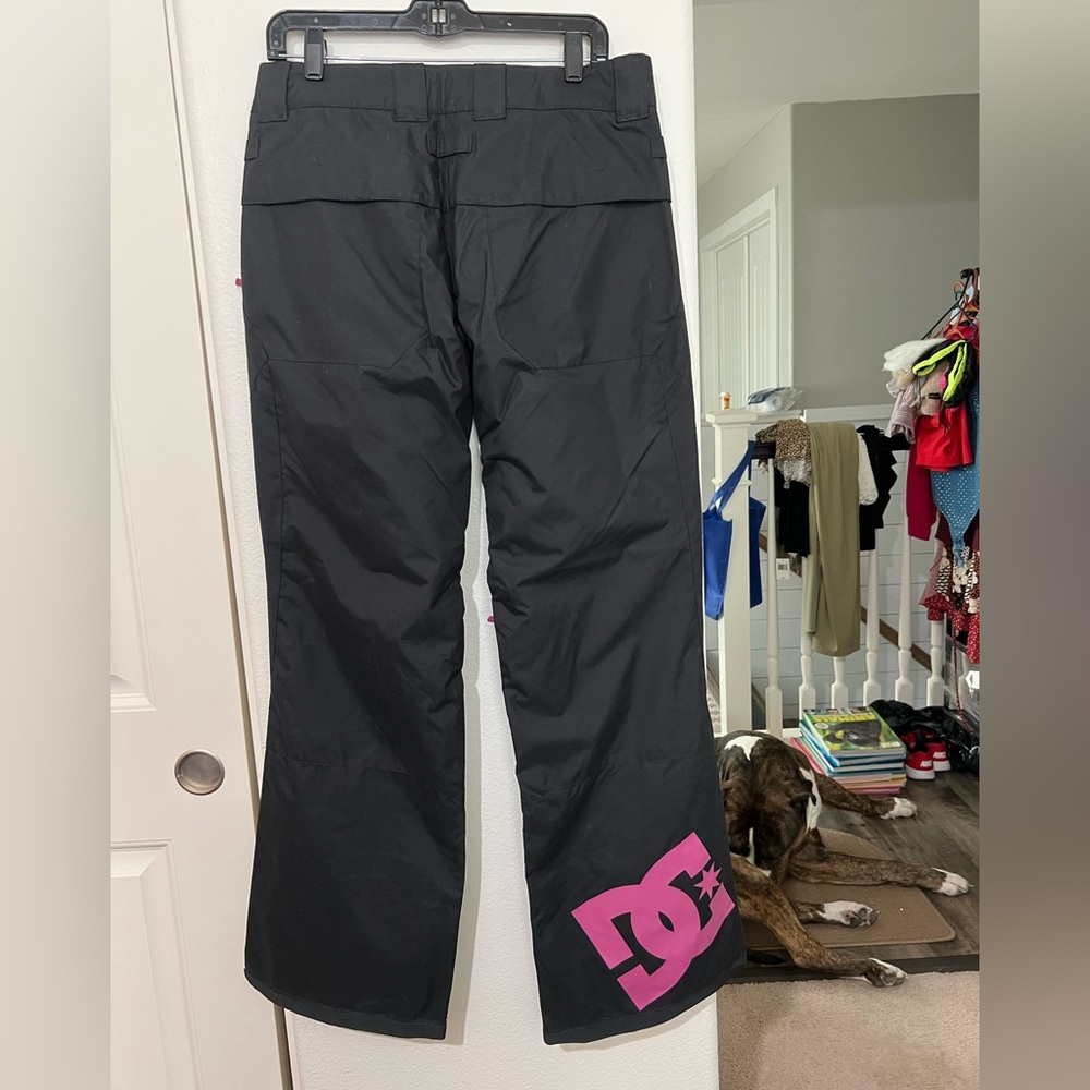 DC Woman’s Black Snow Boarding Pants with Magenta Pink DC Logo